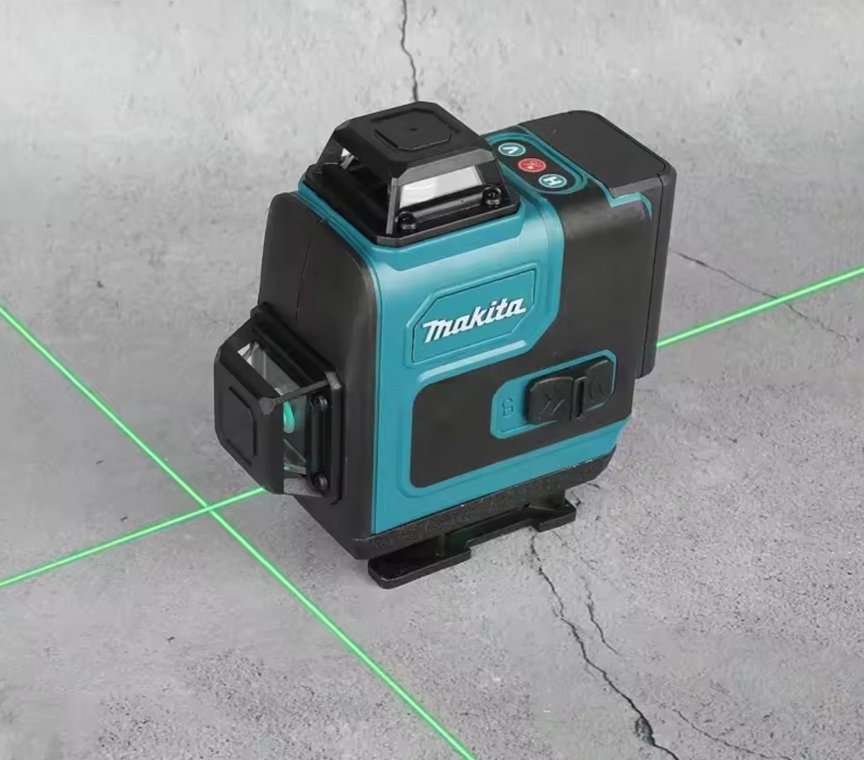 Makita 4D16 360° Kreuzlinienlaser grün selbstnivellierend 30 m horizontal & vertikal
OHNE AKKU | 30 m Reichweite (50 m mit Empfänger) und robustes Gehäuse
